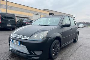 FORD FIESTA BENZINA NEOPATENTATI 90.000KM