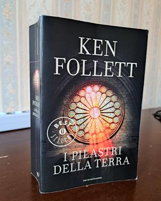 I pilastri della terra Ken Follet