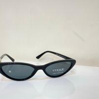 occhiali da sole vogue