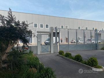 Capannone industriale indipendente