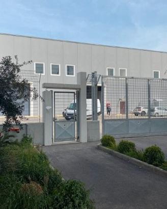 Capannone industriale indipendente