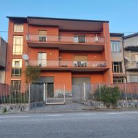 GOLE ALCANTARA intero stabile indipendente