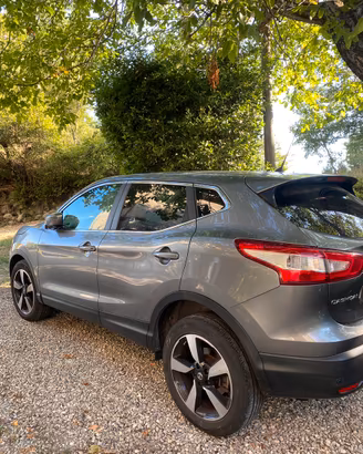 Nissan Qashqai 1.2 DIG-T 115 CV N-Connecta