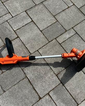 Tagliabordi a batteria