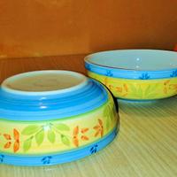 N. 2 Ciotole in ceramica "Vintage" dipinte a mano