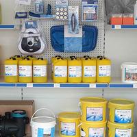 Prodotti chimici ed accessori per piscine