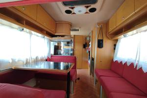 Laika Ecovip 2.i su Iveco Daily, € 16.500