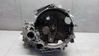 CAMBIO VOLKSWAGEN Polo 2021> usato