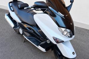 YAMAHA TMAX 500