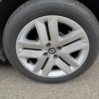 Cerchi e gomme Renault Clio
