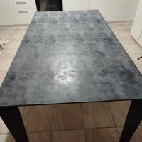 Tavolo da pranzo allungabile in vetro rivestito