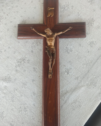 Crocifisso in legno