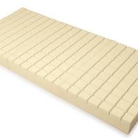 Materasso ventilato in espanso composito