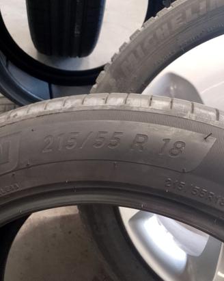 4 gomme quasi nuove Michelin 215/55R18