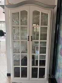 Vetrina shabby