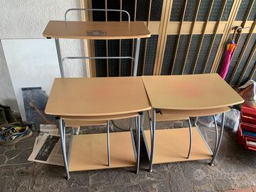 Scrivania per computer