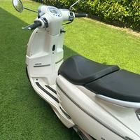 Scooter Peugeot