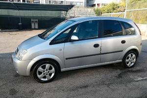 auto OPEL MERIVA 1200 diesel (1000€)