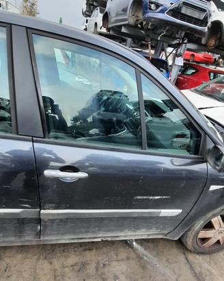 RENAULT SCENIC 2006 - PORTA ANTERIORE DESTRO