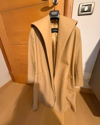 cappotto color cammello di FLAVIO CASTELLANI