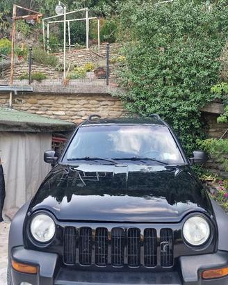 Jeep Cherokee Sport 2.5 CRD - Autocarro  4 posti