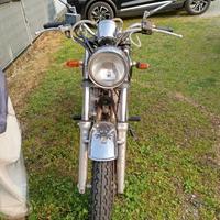 MOTO SUZUKI TU 250 X