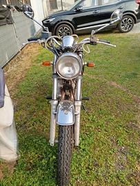 MOTO SUZUKI TU 250 X