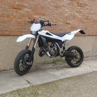 Husqvarna sm 125