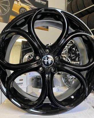 Cerchi Alfa Romeo raggio 20 NUOVI cod.2983