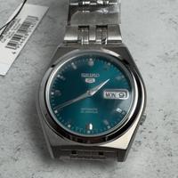 Raro Seiko 5 SNK665 Quadrante verde - Globo