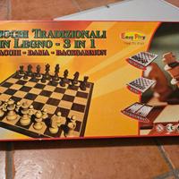 Tavola da scacchi, dama e backgammon in legno