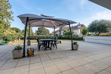 Appartamento di 157 m² con 4 locali e box auto dop