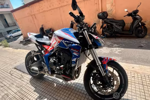 HONDA HORNET 1000