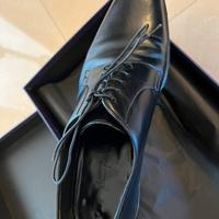 Scarpa classica colore nero