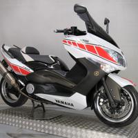 Yamaha T Max WHITEMAX ANNIVERSARY AKRAPOVIC