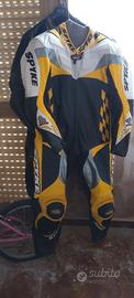 Abbigliamento moto
