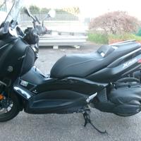 YAMAHA XMAX IRON MAX 400