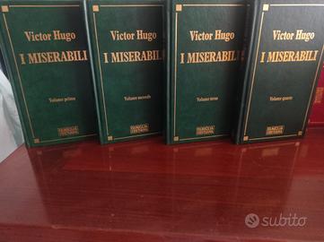libri Victor Hugo "i miserabili" 4 libri