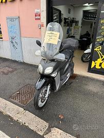 Yamaha Xenter 150 - 2014 - PERMUTE