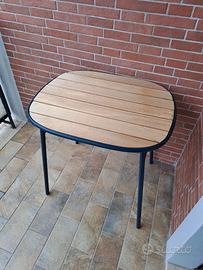 Tavolo pieghevole da esterno