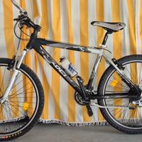 MTB 24' ammortizzata, in alluminio 