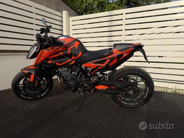 Ktm duke 790