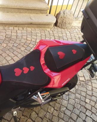 Honda Hornet 1000 2025