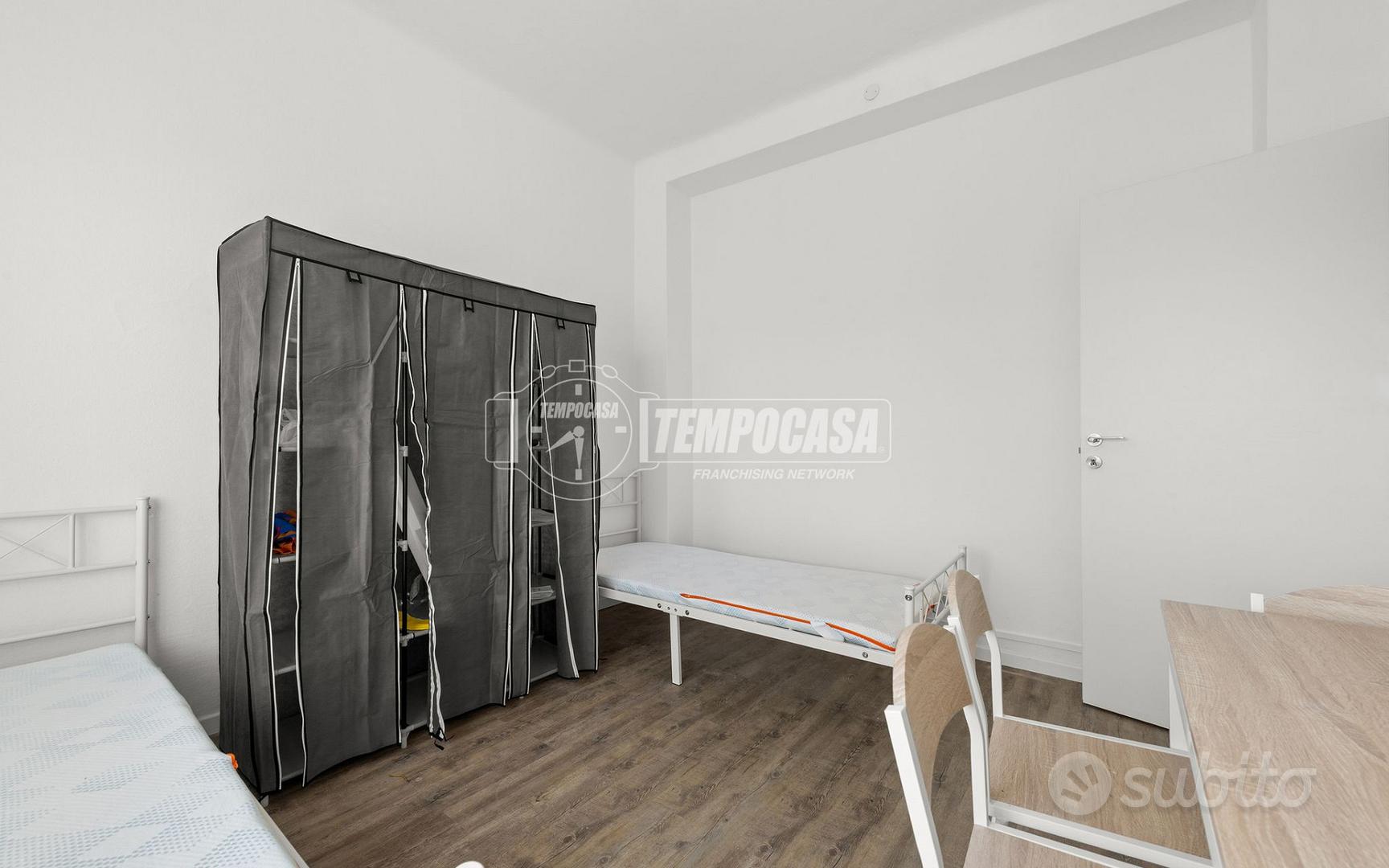 Apartment in Milano, Umbria - Molise, Municipio 4 - Vista 3