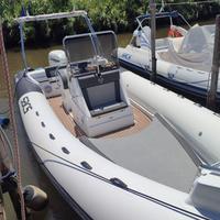 Tappezzeria completa gommone 7/8 metri