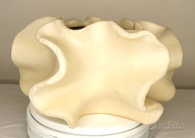 Thun - Coprivaso bianco in ceramica a tema mare