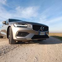 Volvo V60  2.0 D4 AWD Business Plus