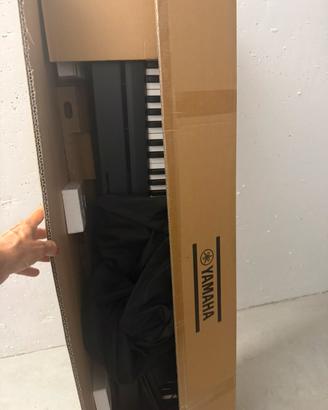 Yamaha  pianoforte P45B