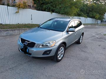 Volvo XC60 d5 awd