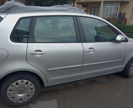 VOLKSWAGEN Polo 800 euro